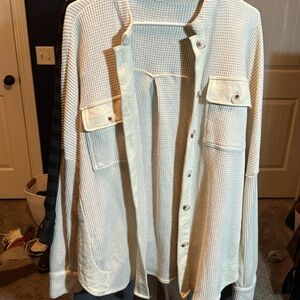 Women’s Flannel/Cartigan